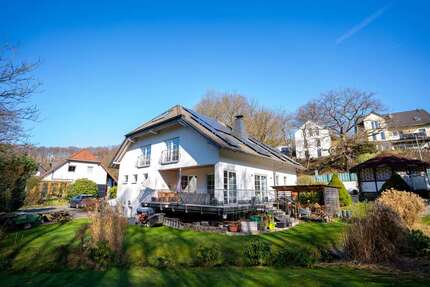 Haus Overath - 8 Zimmer, 240 m&sup2;, 799.000&euro; | Angebot:25345727