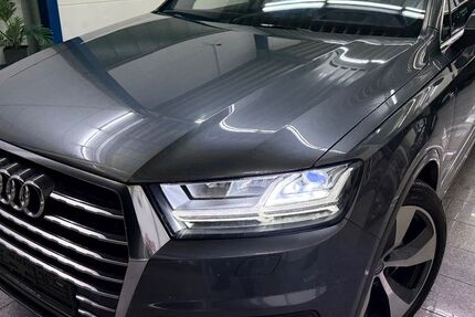 Audi Q7 169.993 km 30.990 &euro; Köln 50829