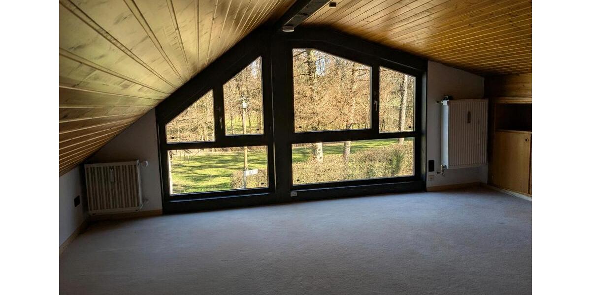 Dachgeschoßwohnung Hückeswagen - 2.5 Zimmer, 70 m&sup2;, 510&euro; | Angebot:25532959