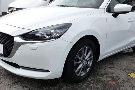 Mazda 2 29.900 km 14.950 € Solingen 42699