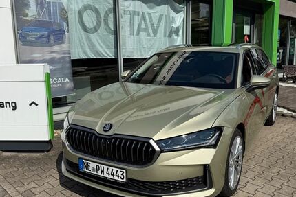 Skoda Superb 32.500 km 40.700 &euro; Neuss 41462
