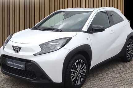 Toyota Aygo (X) 16.825 km 13.990 &euro; Leverkusen 51381