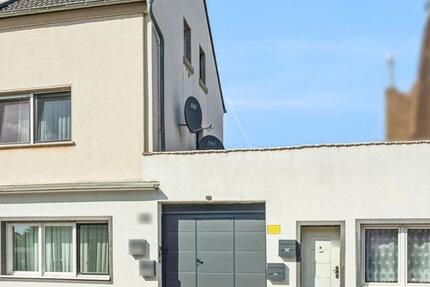 Haus Troisdorf Altenrath - 9 Zimmer, 200 m&sup2;, 549.000&euro; | Angebot:25404445