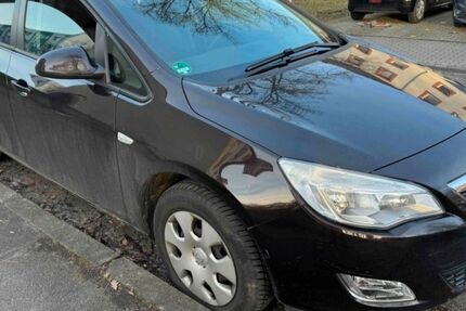 Opel Astra 124.000 km 6.000 &euro; Bergisch Gladbach 51469