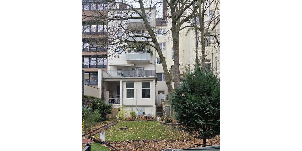 Haus zum Kaufen in Düsseldorf 1.700.000 € 502.68 m² 9 zimmer