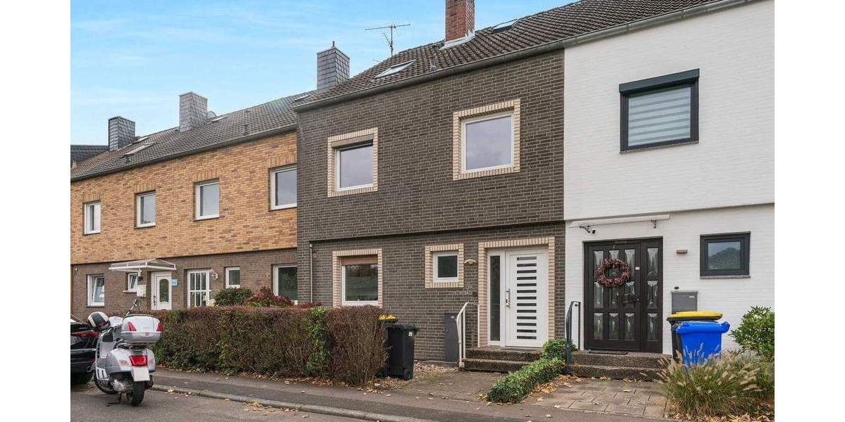 Willkommen zu Hause: Charmantes Reihenhaus mit Garten und Garage in Pulheim 5 zimmer