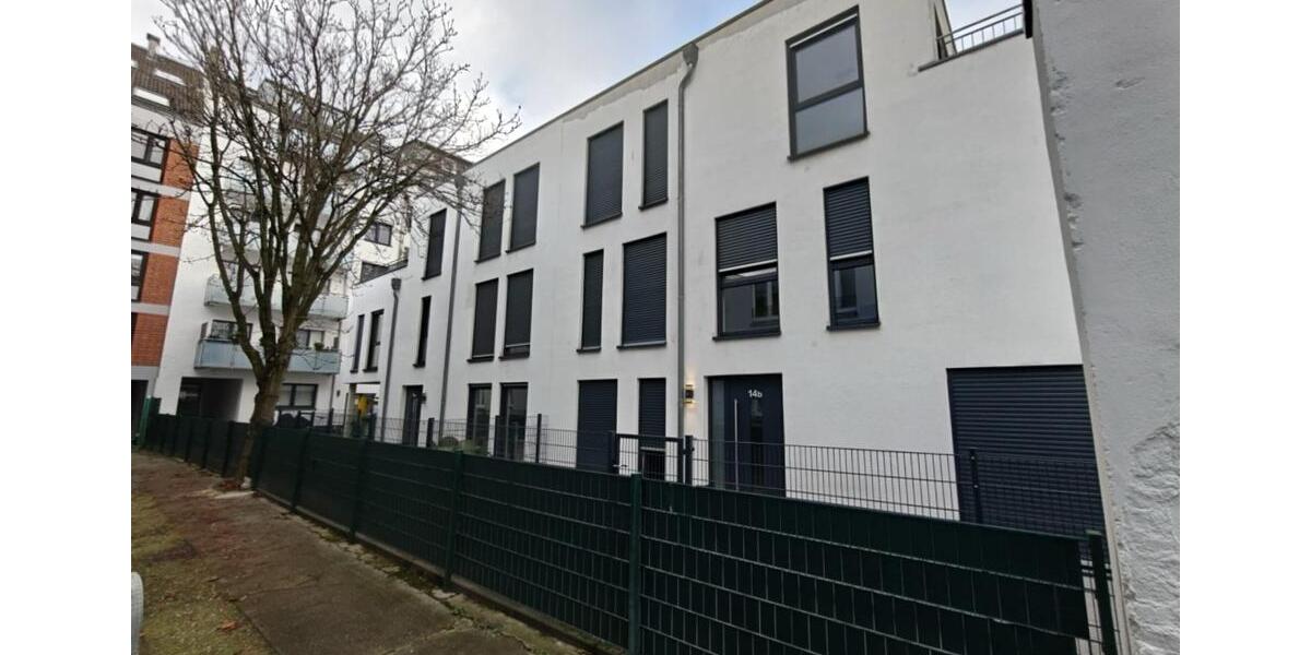 Einfamilienhaus Düsseldorf Stadtbezirk 3 - 4 Zimmer, 135 m&sup2;, 2.900&euro; | Angebot:26084141