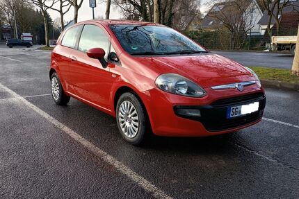 Fiat Punto 133.000 km 2.900 &euro; Solingen 42719