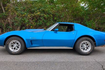 Corvette C3 10.670 km 32.500 € Brühl 50321