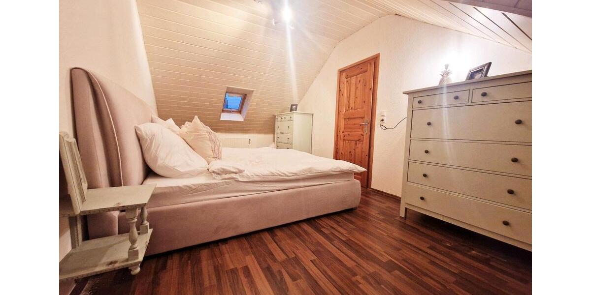 Reihenhaus Kerpen - 4 Zimmer, 84 m&sup2;, 1.100&euro; | Angebot:25316678