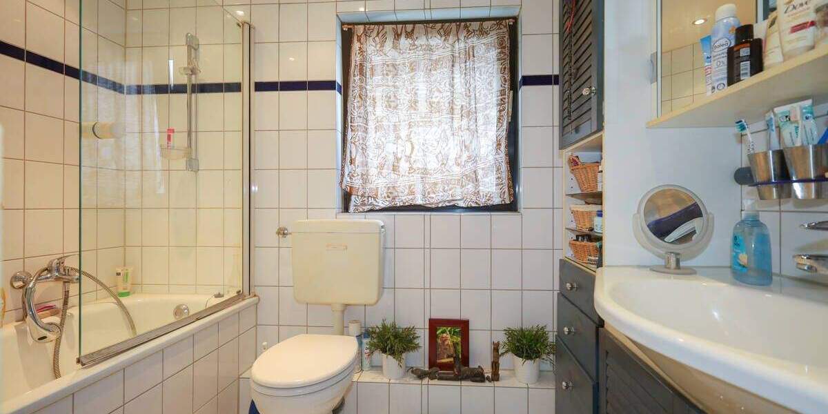 Mehrgenerationen-Wohnen mit 30 m² Zusatzfläche im Dachgeschoss 6 zimmer