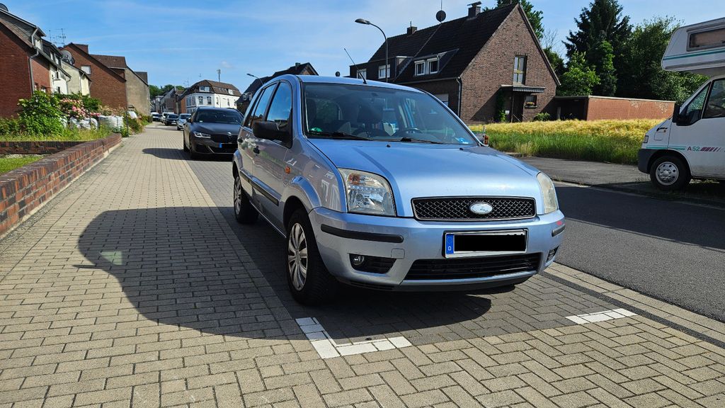 Ford Fusion 271.934 km 999 &euro; Hürth 50354