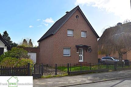 Grundstück Düsseldorf / Urdenbach Stadtmitte - 695.000&euro; | Angebot:26419953