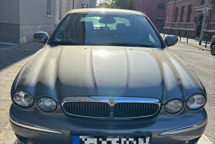 Jaguar X-Type 148.284 km 2.500 &euro; Köln 51103