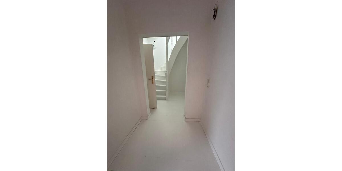 Dachgeschoßwohnung Kerpen Balkhausen - 3 Zimmer, 75 m&sup2;, 1.450&euro; | Angebot:26147739