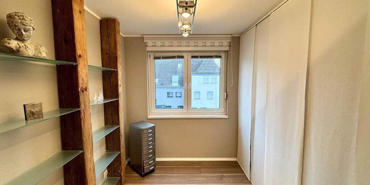 Etagenwohnung Leverkusen Küppersteg - 3 Zimmer, 85 m&sup2;, 329.000&euro; | Angebot:25461397