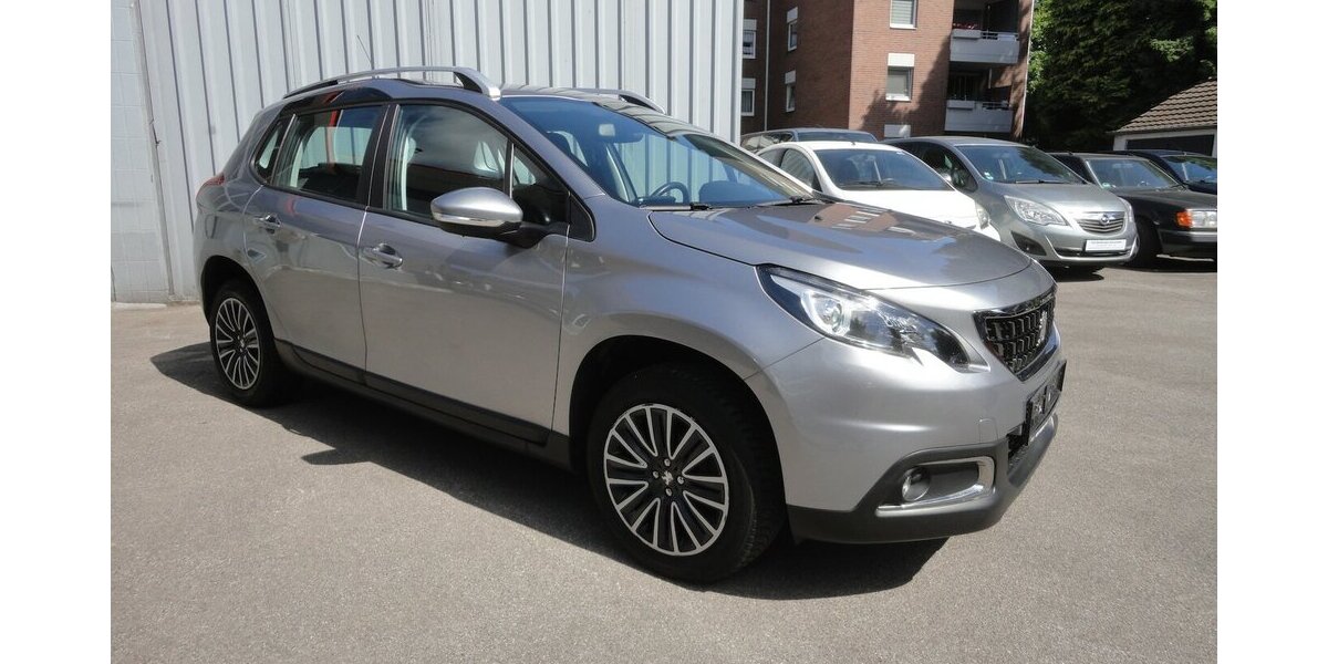 Peugeot 2008 Active 1,2 Klima SHZ PDC Allwetter 60.000 km 8.990 € Neuss 41462