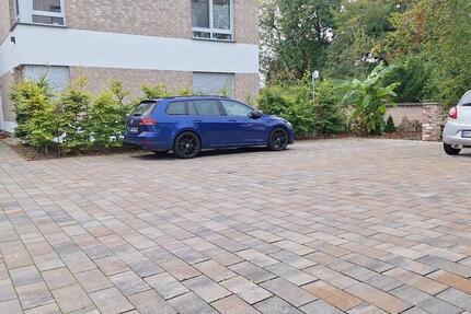 Bergheim Stadt, Souterrain Wohnung, 2 Zimmer Terrasse, Stellplatz 2 zimmer