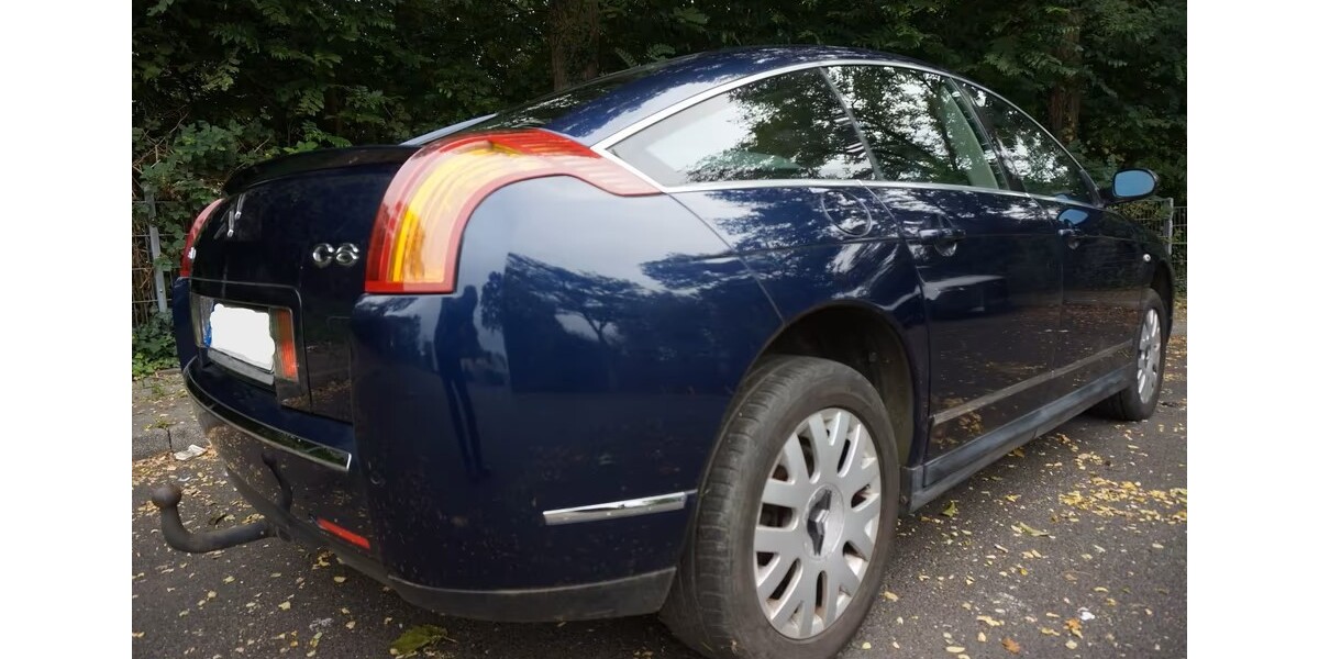 Citroen C6 259.200 km 3.900 &euro; Düsseldorf 40213