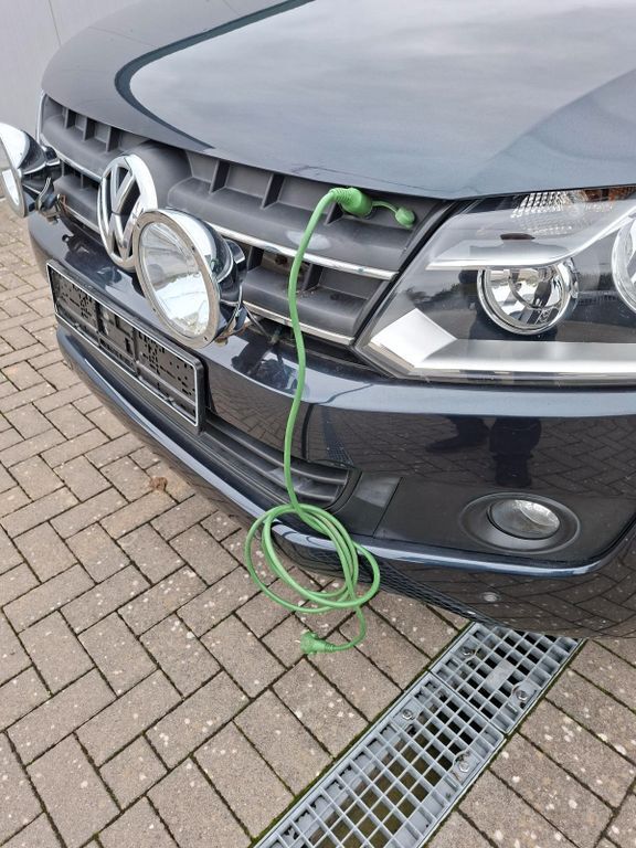 VW Amarok 59.350 km 16.500 € Burscheid 51399