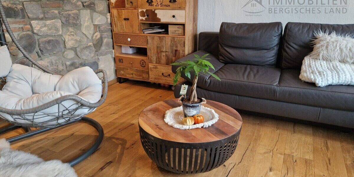 Doppelhaushälfte Wermelskirchen Dhünn - 6 Zimmer, 132 m&sup2;, 399.000&euro; | Angebot:26886527