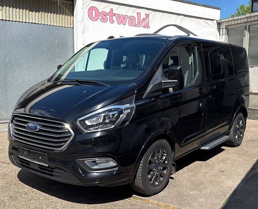 Ford Tourneo Custom 239.000 km 22.999 € Köln 51065