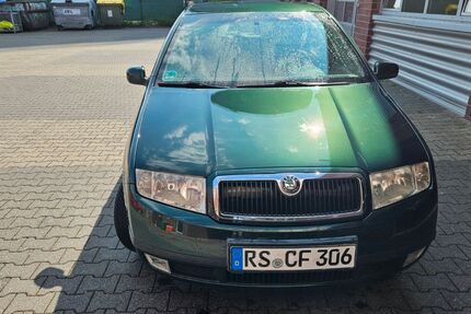 Skoda Fabia 141.210 km 2.400 &euro; Remscheid 42859