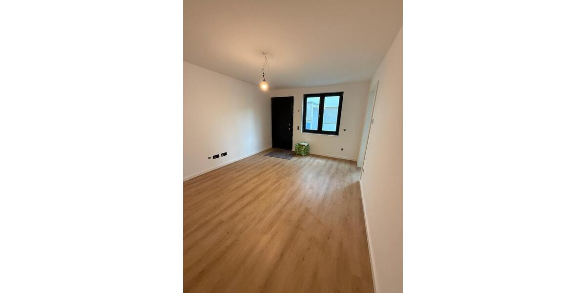 Erdgeschoßwohnung Kerpen Balkhausen - 2 Zimmer, 60 m&sup2;, 920&euro; | Angebot:26241843