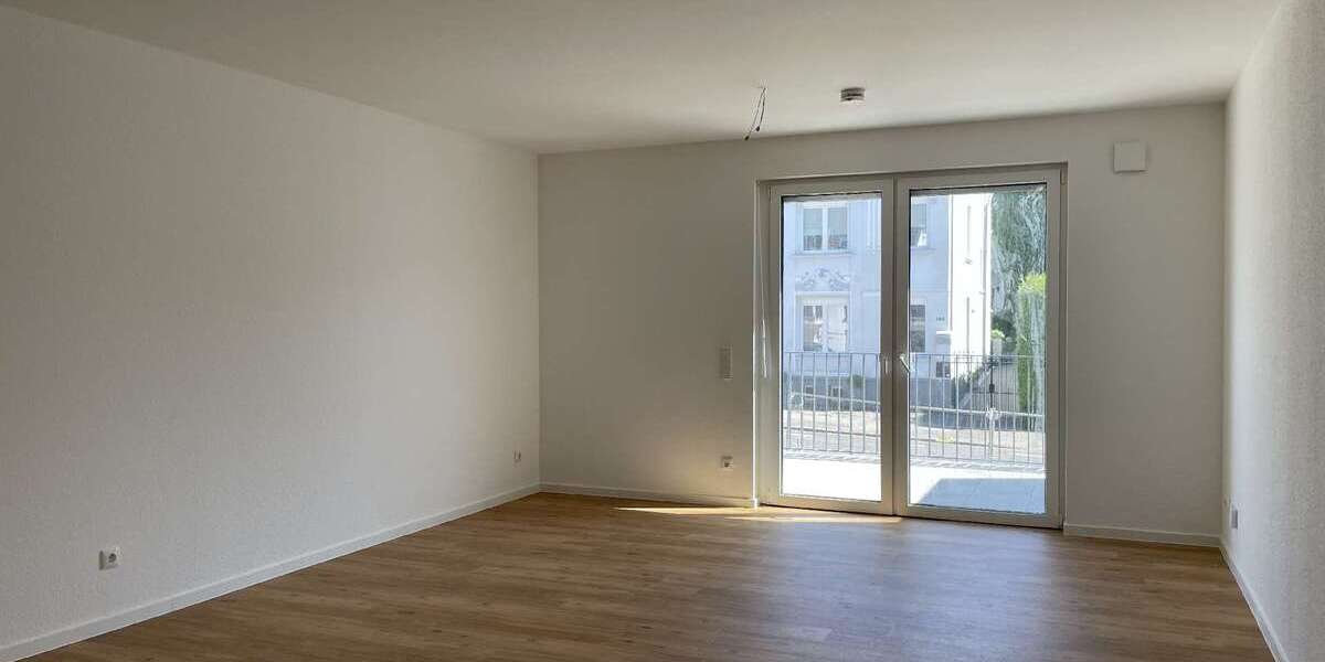 Etagenwohnung Leverkusen Schlebusch - 3 Zimmer, 95 m&sup2;, 1.620&euro; | Angebot:27153495