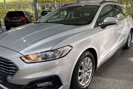 Ford Mondeo 126.674 km 14.480 € Troisdorf 53842