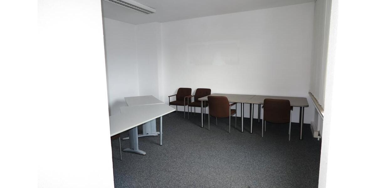 Gewerbeobjekt Düsseldorf Stadtbezirk 8 - 8&euro; | Angebot:26074309