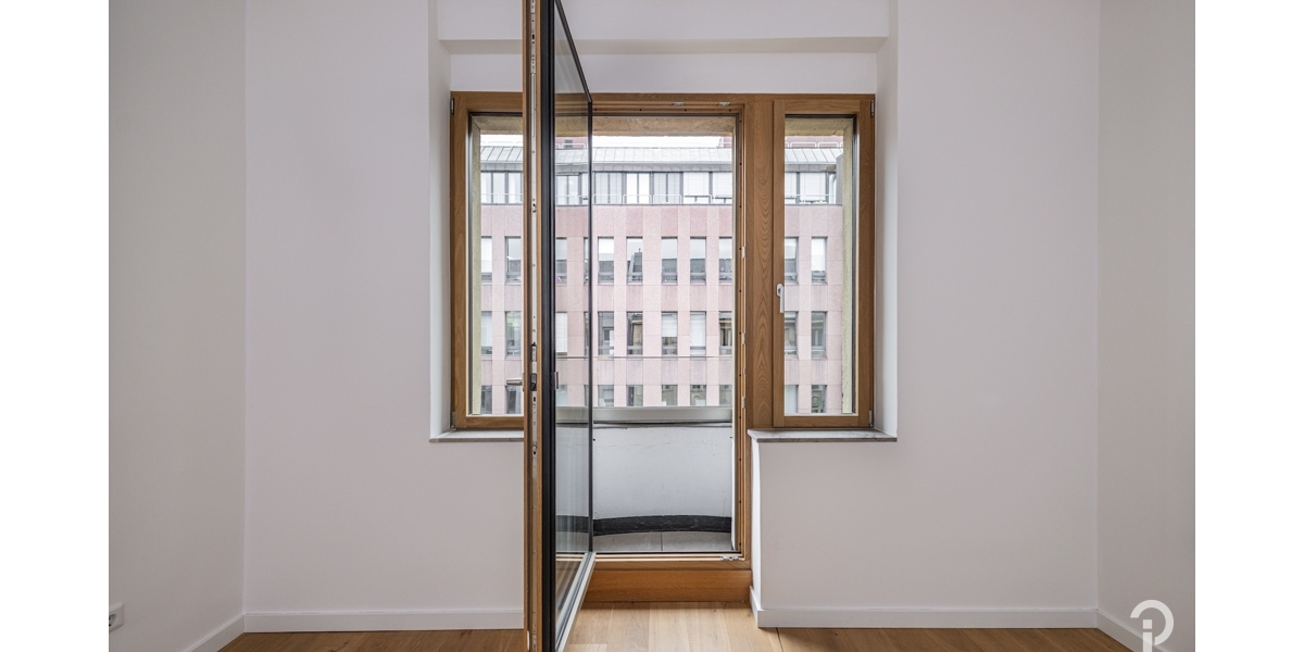 Repräsentative, hochwertige 3 Zimmer-Wohnung mit großer Dachterrasse im Herzen Düsseldorfs. - Etagenwohnung Düsseldorf | Angebot:27008401