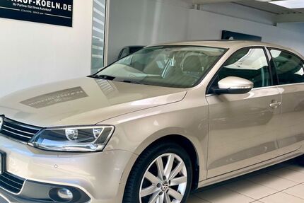 VW Jetta 176.000 km 6.790 € Köln 51067