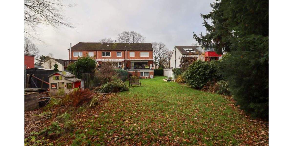 Reihenendhaus mit großem Grundstück und moderner Raumaufteilung 5 zimmer