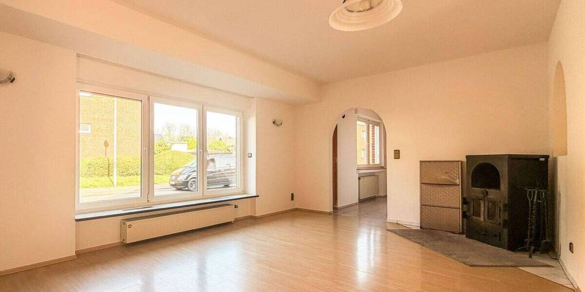 Einfamilienhaus Frechen Grefrath - 9 Zimmer, 240 m&sup2;, 799.000&euro; | Angebot:26344648