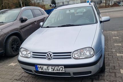 VW Golf 287.000 km 1.500 &euro; Solingen 42659