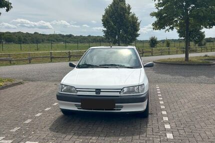 Peugeot 306