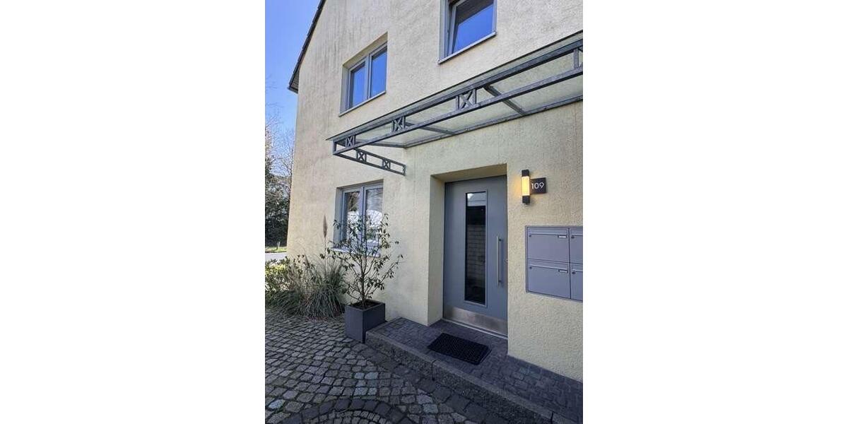 Erdgeschoßwohnung Bergisch Gladbach Paffrath - 2 Zimmer, 45 m&sup2;, 1.500&euro; | Angebot:26186573