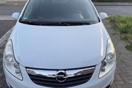Opel Corsa 123.239 km 3.299 &euro; Köln 50667