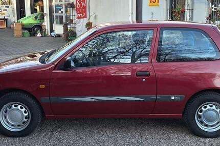 Toyota Starlet 162.000 km 2.890 &euro; Köln Porz-Grengel 51147