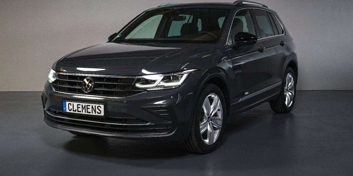 VW Tiguan 7.239 km 34.950 &euro; Düsseldorf 40472