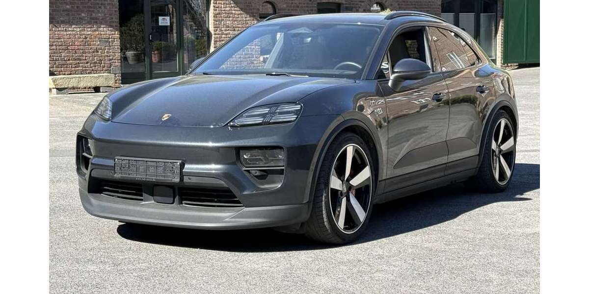 Porsche Macan 15.400 km 84.790 &euro; Frechen 50226
