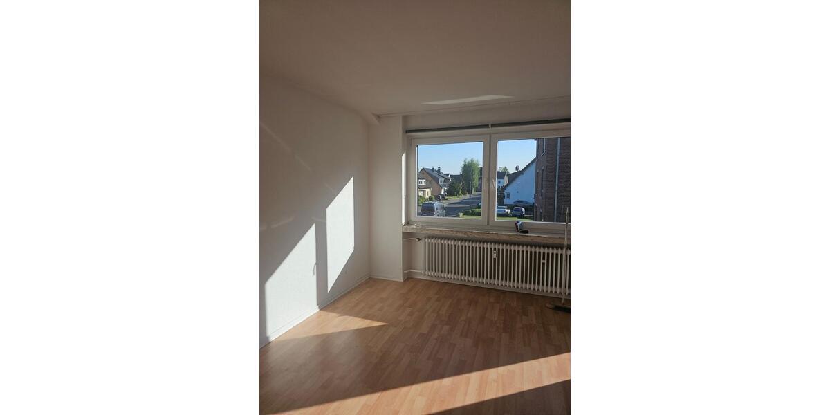Lichtdurchflutete 2,5-Zimmer-Wohnung mit Südbalkon 2.5 zimmer