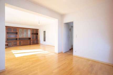 Wohnung Remscheid Lüttringhausen - 3 Zimmer, 96 m&sup2;, 179.000&euro; | Angebot:25293626