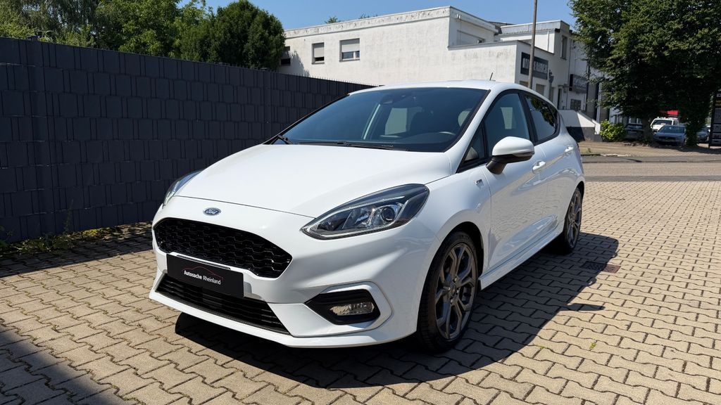 Ford Fiesta 28.215 km 13.890 &euro; Köln 50859