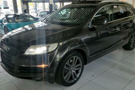 Audi Q7 288.000 km 6.650 &euro; Brühl 50321