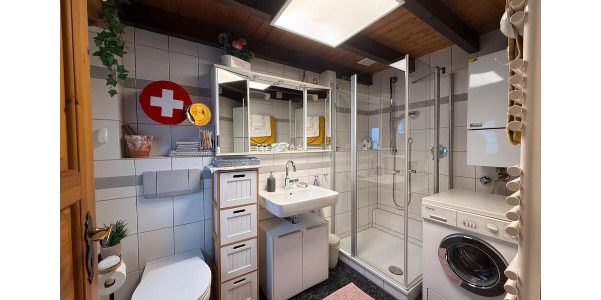 Doppelhaushälfte Solingen Aufderhöhe - 3 Zimmer, 57 m&sup2;, 310.000&euro; | Angebot:24666368