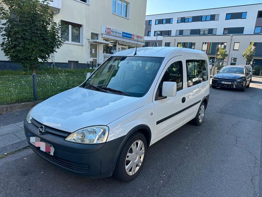Opel Combo 118.750 km 4.800 € köln 50739