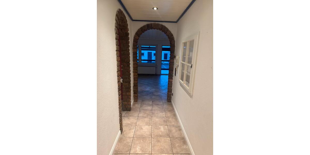 4-Zimmer-Wohnung mit Terrasse & Garage in Bergheim-Zieverich 4 zimmer