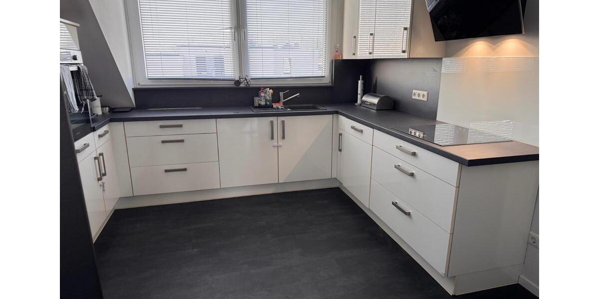 Etagenwohnung Bergisch Gladbach Alt-Frankenforst - 4 Zimmer, 107 m&sup2;, 410.000&euro; | Angebot:26594532